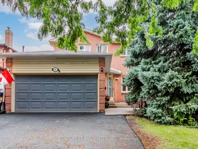 Detached in Brampton