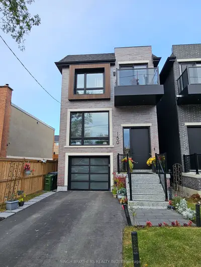 Detached in Toronto