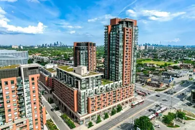 Condo Apartment in Toronto