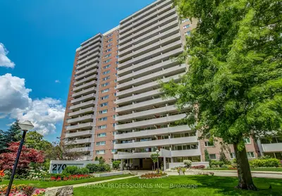 270 Scarlett Road 1411, Toronto W03, On M6n 4x7