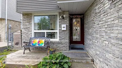 Semi-Detached in Brampton