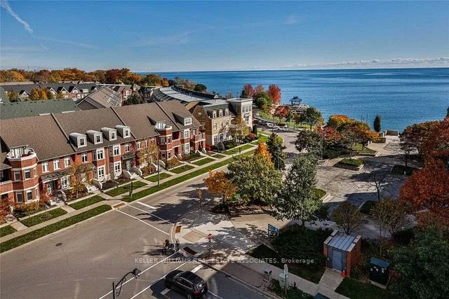 80 Port Street 208, Mississauga, ON L5G 4V6