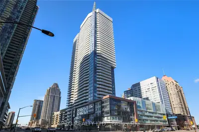 Condo Apartment in Mississauga