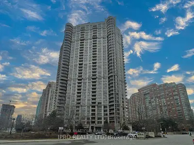 310 Burnhamthorpe Road 2210, Mississauga, On L5b 4p9