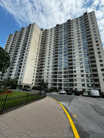 Condo Apartment in Toronto