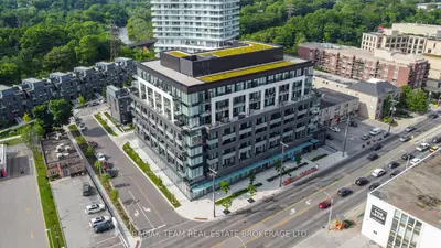 Condo Apartment in Toronto
