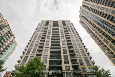 Condo Apartment in Toronto
