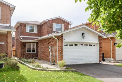 Detached in Brampton