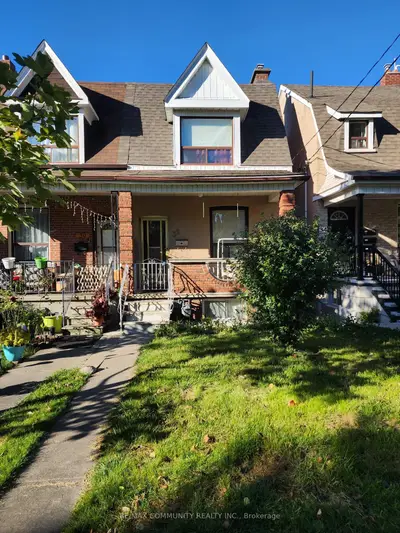Semi-Detached in Toronto