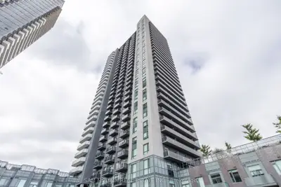 Condo Apartment in Mississauga