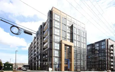 Condo Apartment in Oakville