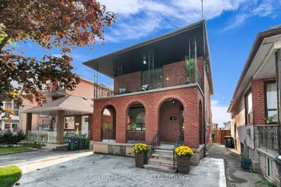 Detached in Toronto