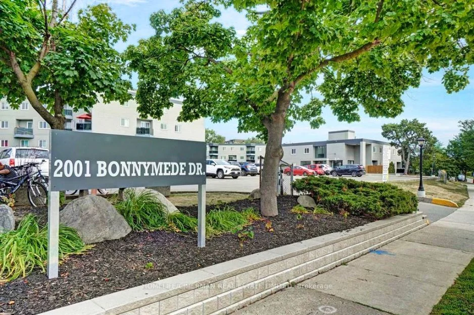 2001 Bonnymede Drive 141, Mississauga, On L5j 4h8