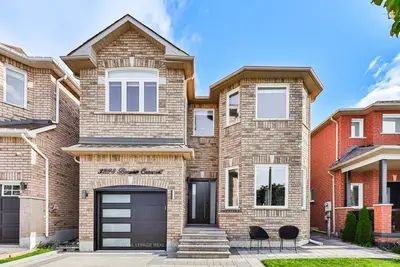 Detached in Mississauga
