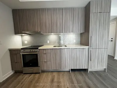 Condo Apartment in Mississauga