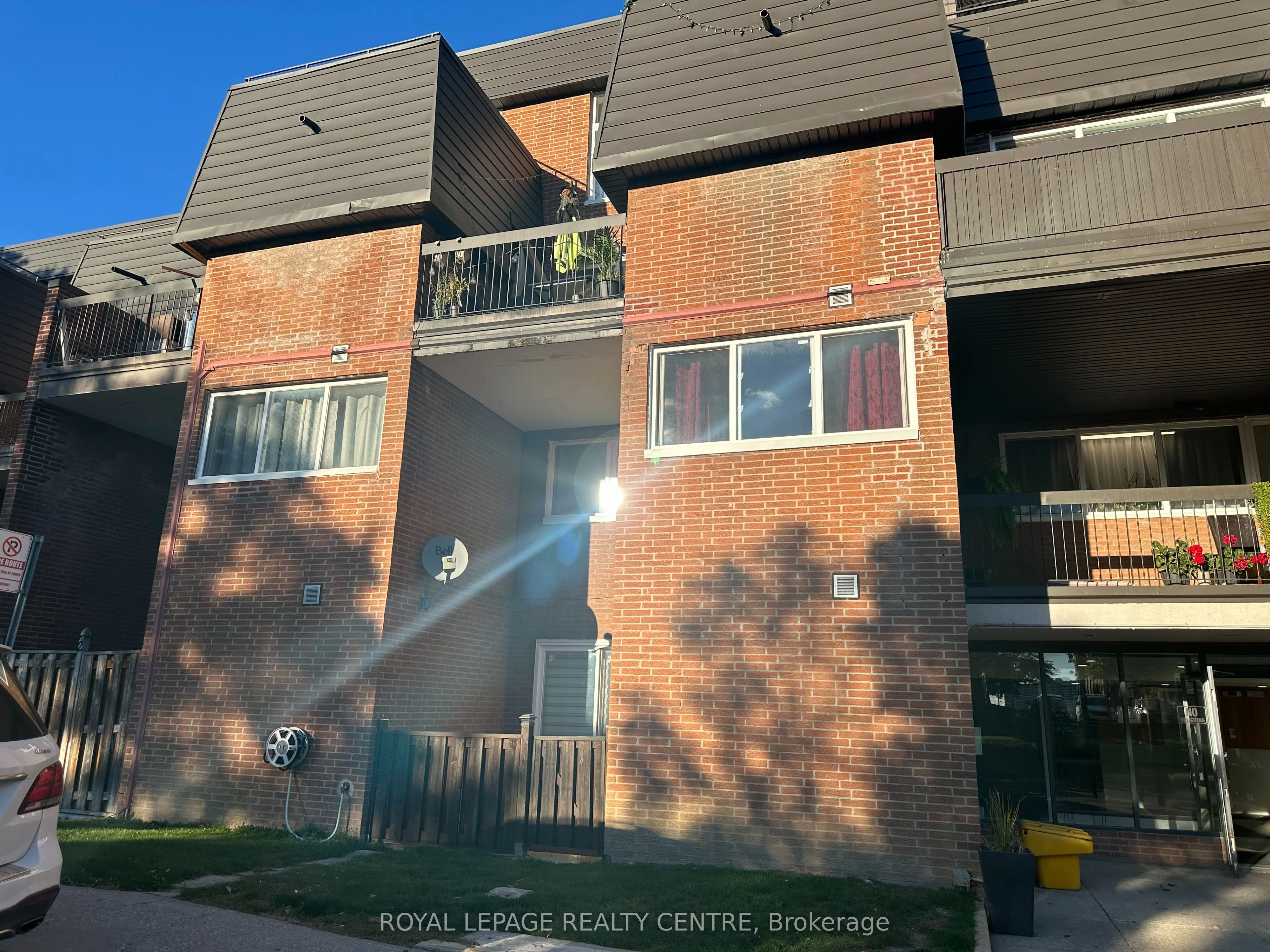 Condo Townhouse in Mississauga