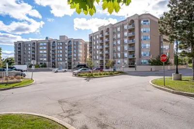 Condo Apartment in Burlington