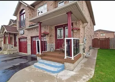 Semi-Detached in Brampton