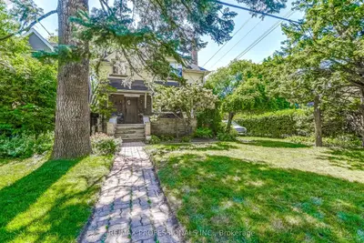 Detached in Toronto