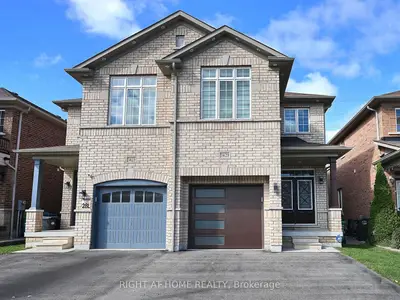 Semi-Detached in Mississauga