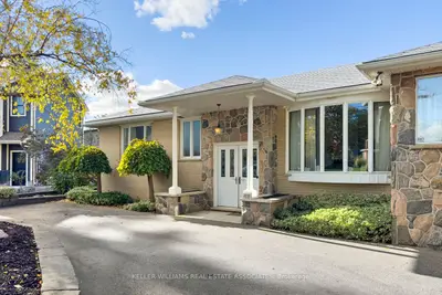 Detached in Milton