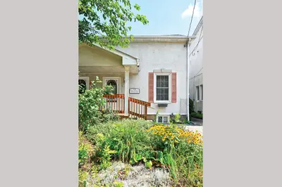 Semi-Detached in Oakville