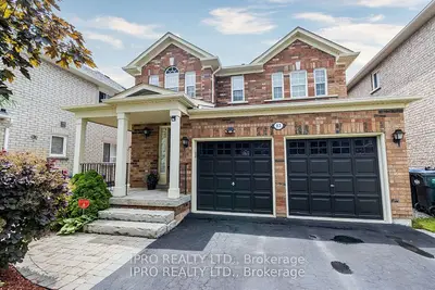Detached in Brampton
