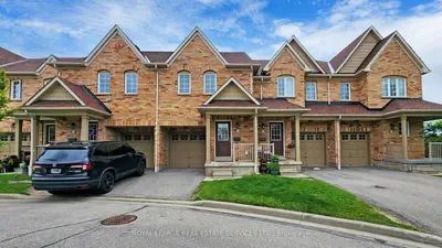 3950 Erin Centre Boulevard 36, Mississauga, On L5m 0a5
