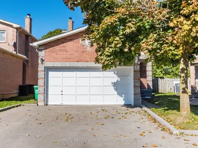 Detached in Brampton