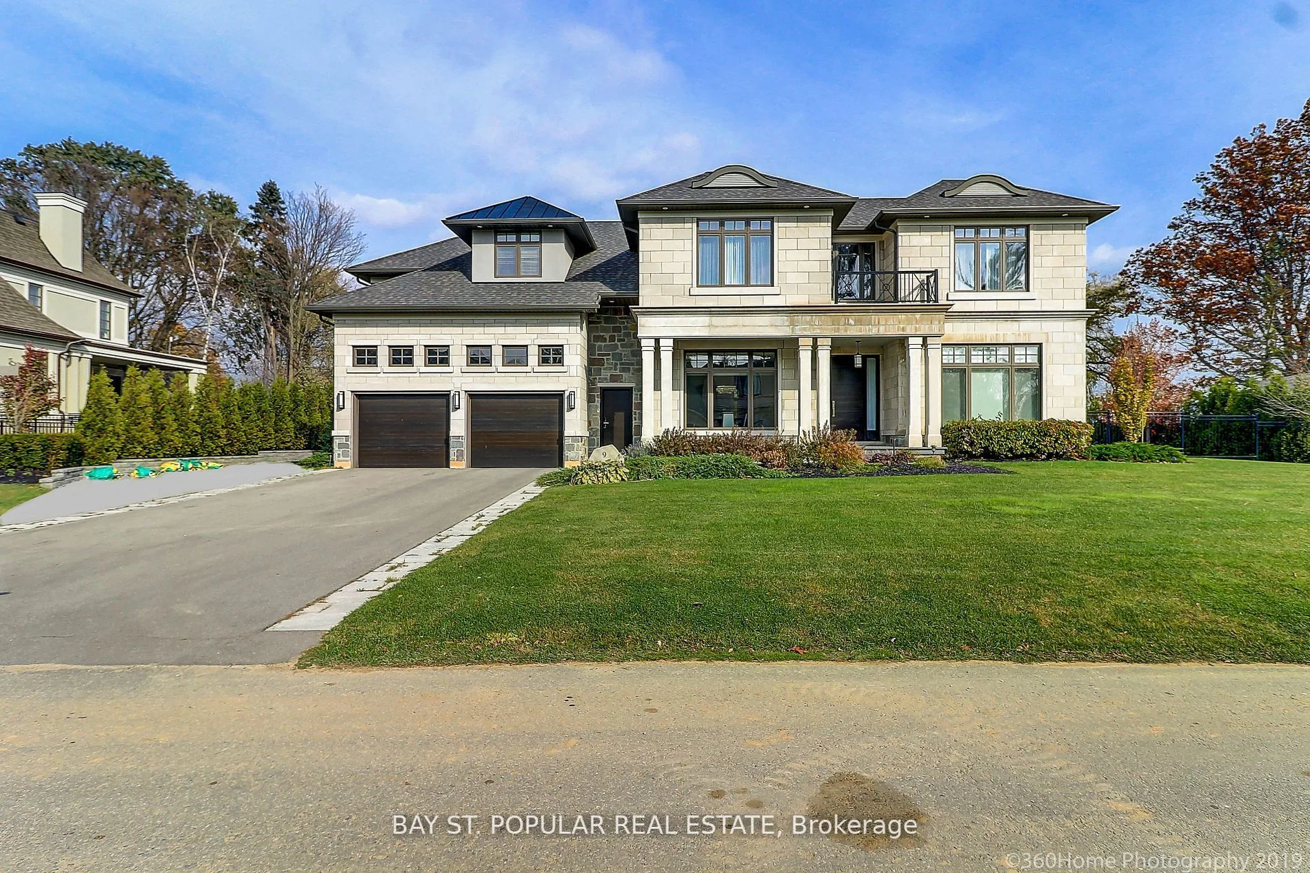 9 Lambert Common, Oakville, On, L6k 0h6