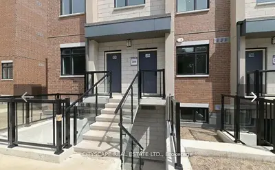 Att/Row/Townhouse in Mississauga