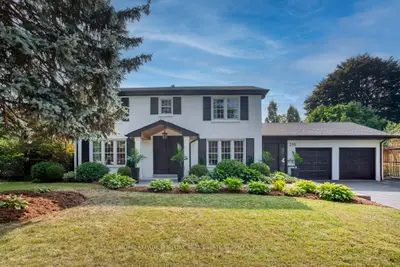 Detached in Burlington