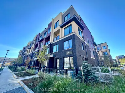 Condo Townhouse in Mississauga