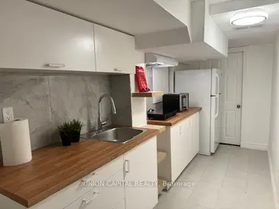 Semi-Detached in Mississauga