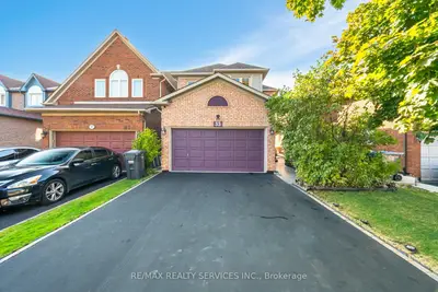 Detached in Brampton