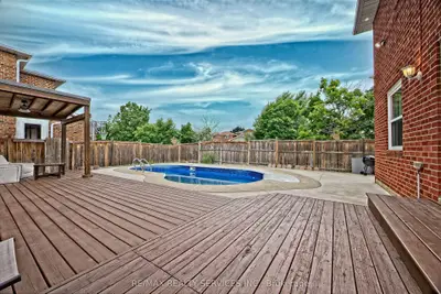 Detached in Brampton