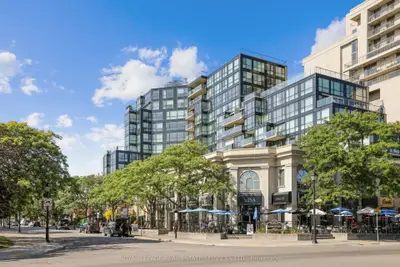 Condo Apartment in Burlington