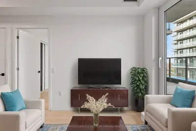 Condo Apartment in Toronto
