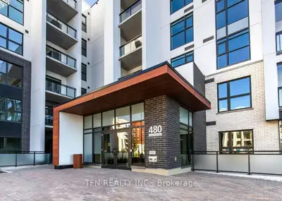 Common Element Condo in Milton