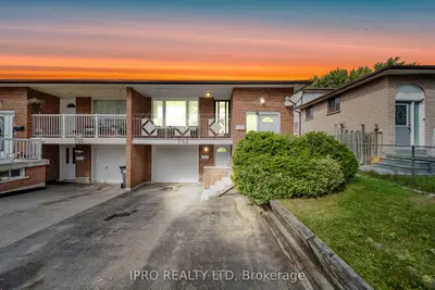 Semi-Detached in Mississauga
