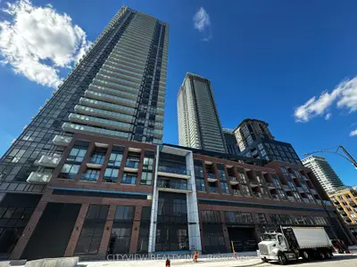 Condo Apartment in Mississauga