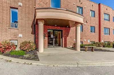 Condo Apartment in Orangeville
