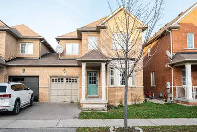 Semi-Detached in Milton