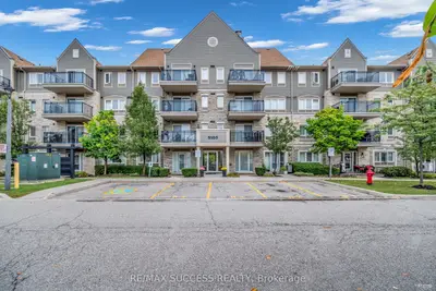 Condo Apartment in Mississauga