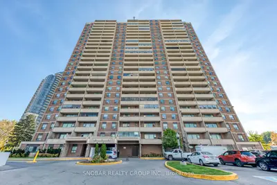 Condo Apartment in Toronto