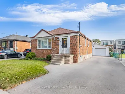 Detached in Toronto