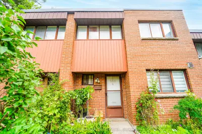 Condo Townhouse in Toronto