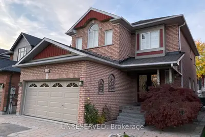 Detached in Halton Hills