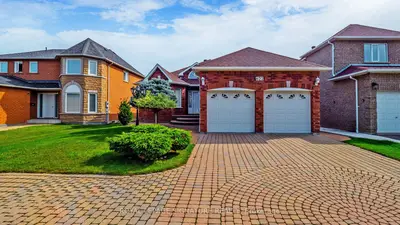 Detached in Mississauga