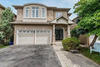 2369 Grand Oak Trail, Oakville, On L6m 4v5